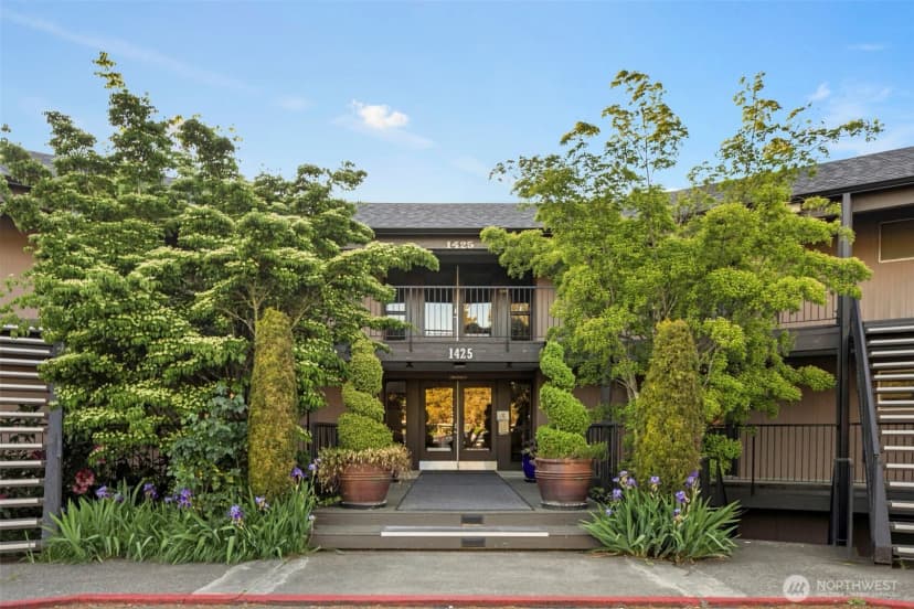 Property photo for 1425 S Pudget Drive #213, Renton