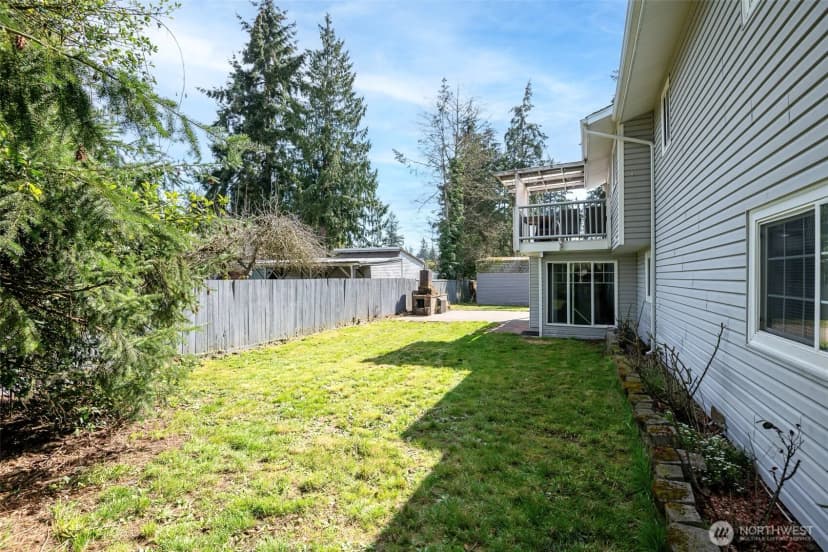 Property photo for 37252 Military Road S, Auburn photo 35