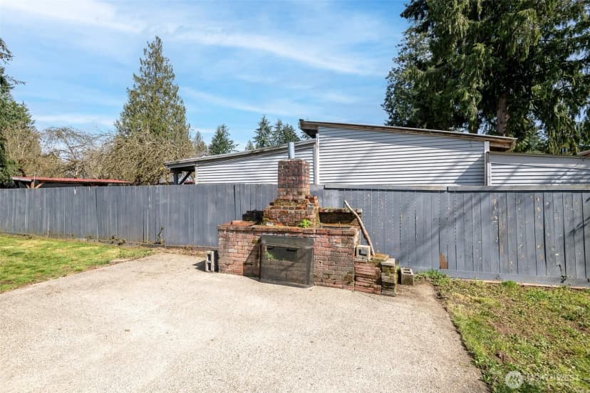 Property photo for 37252 Military Road S, Auburn photo 34