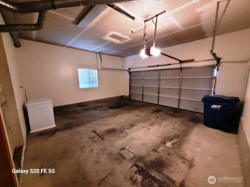 Property photo for 18957 108th Lane Se, Renton photo 11