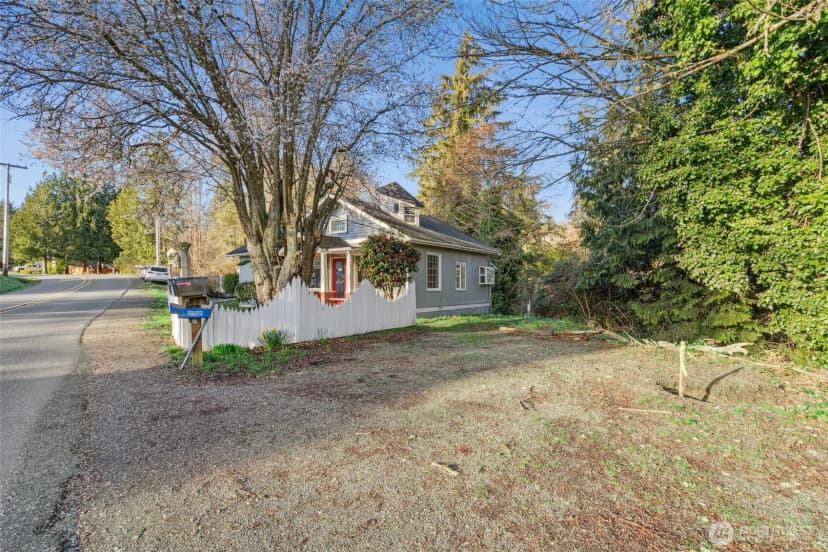 Property photo for 2956 Banner Road Se, Port Orchard photo 6