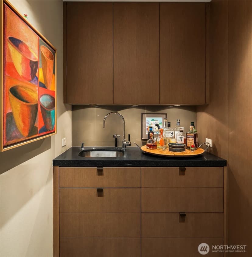 Property photo for 2125 1st Avenue #3202, Seattle photo 22
