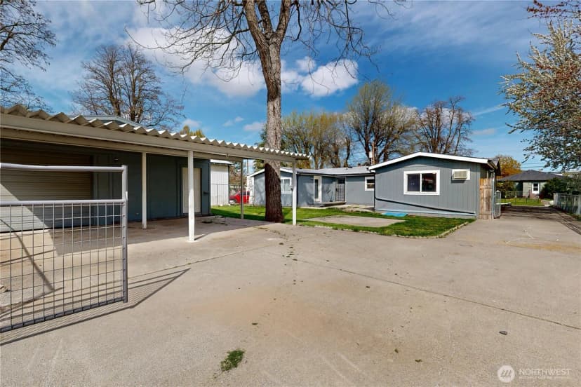 Property photo for 314 W Sixth Street, Waitsburg photo 33