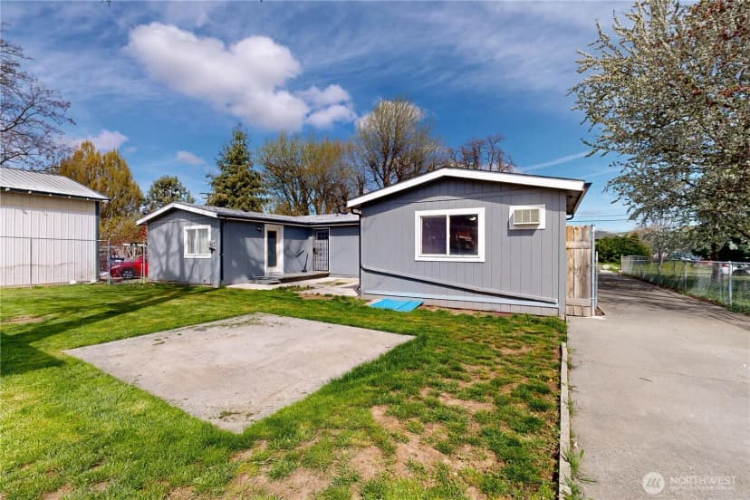 Property photo for 314 W Sixth Street, Waitsburg photo 34