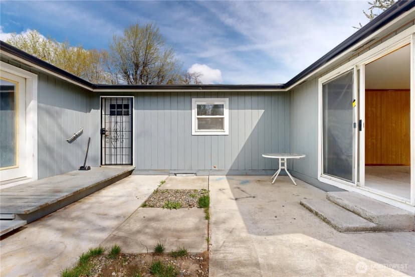 Property photo for 314 W Sixth Street, Waitsburg photo 26