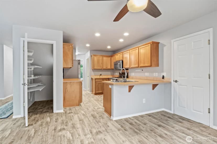Property photo for 2501 Northwoods Loop, Mount Vernon photo 7