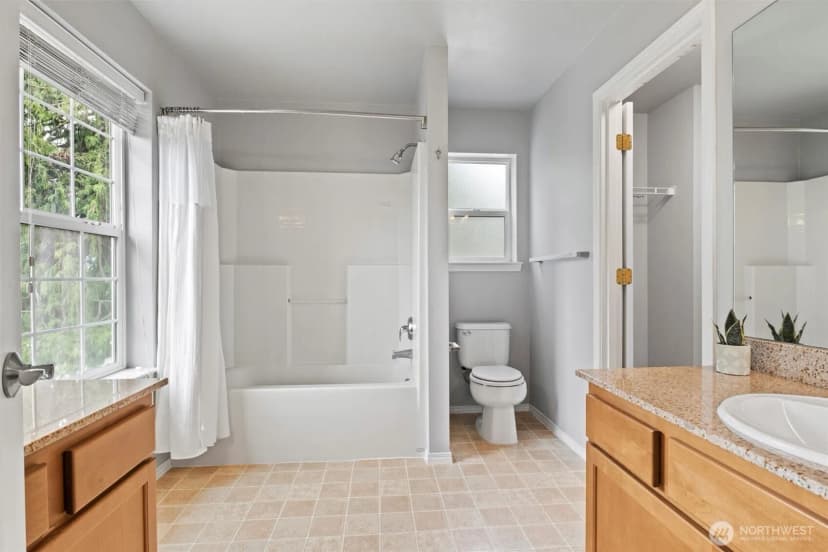 Property photo for 2501 Northwoods Loop, Mount Vernon photo 23