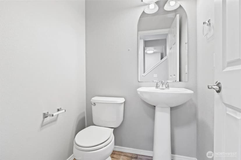 Property photo for 2501 Northwoods Loop, Mount Vernon photo 19