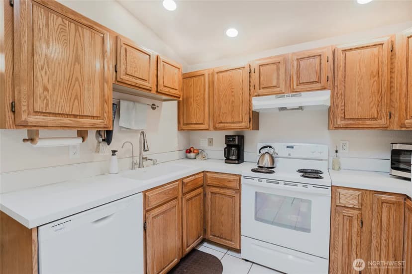 Property photo for 2815 Fordham Court Se, Olympia photo 9
