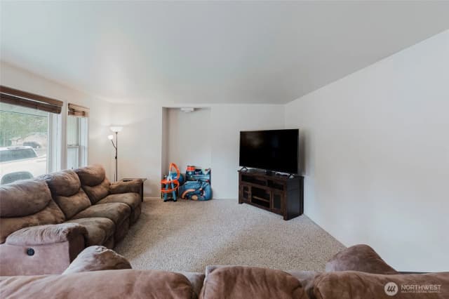 Property photo for 2815 Fordham Court Se, Olympia photo 4