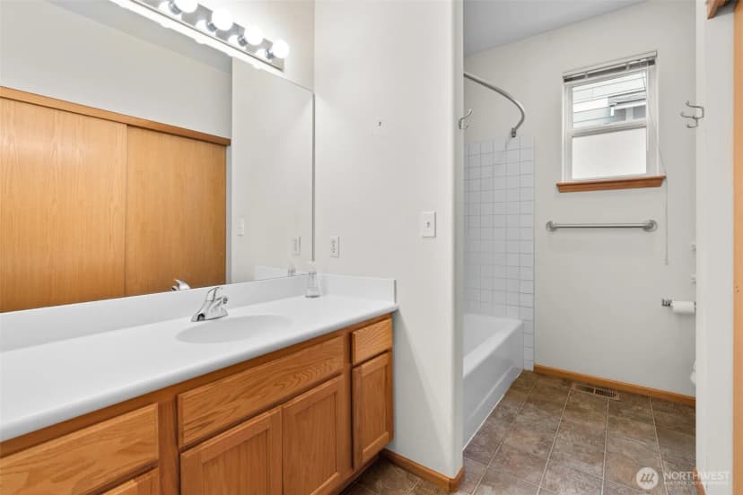 Property photo for 500 Fieldstone Loop #13, Lynden photo 26