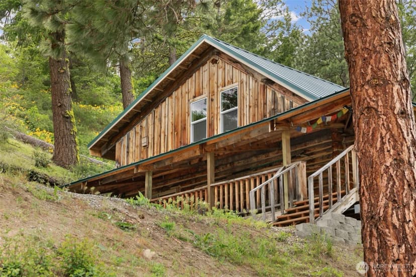 Property photo for 9381 Olalla Cayon Road, Cashmere photo 9