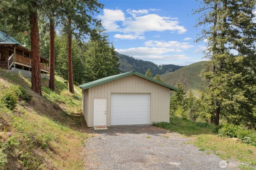 Property photo for 9381 Olalla Cayon Road, Cashmere photo 39