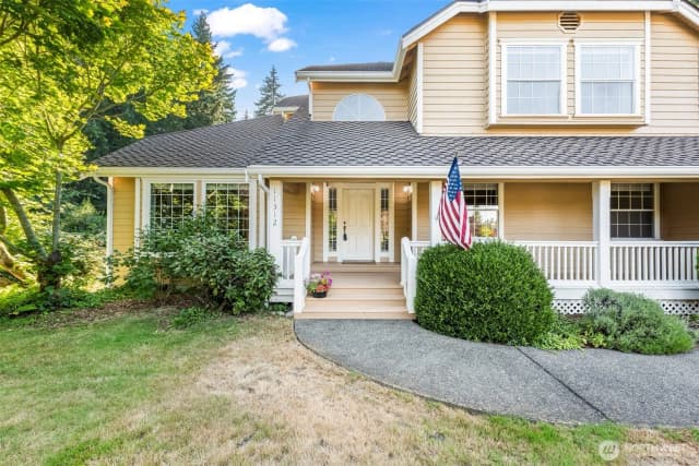 Property photo for 11312 134th Avenue Ct E, Puyallup photo 2