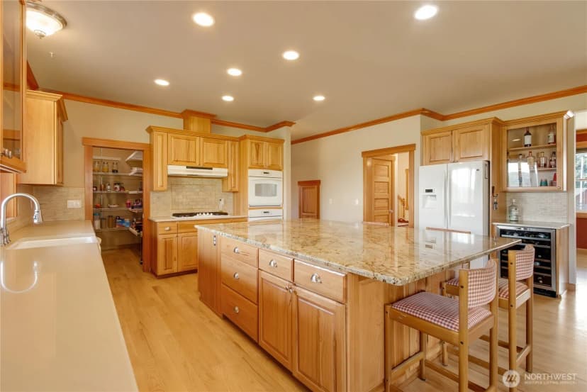 Property photo for 44002 161st Avenue E, Eatonville photo 8