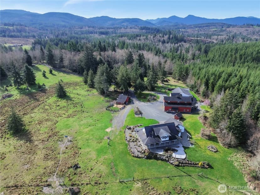 Property photo for 44002 161st Avenue E, Eatonville photo 6