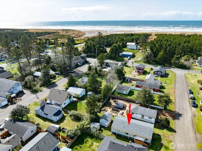 Property photo for 1308 263rd Place, Ocean Park photo 2