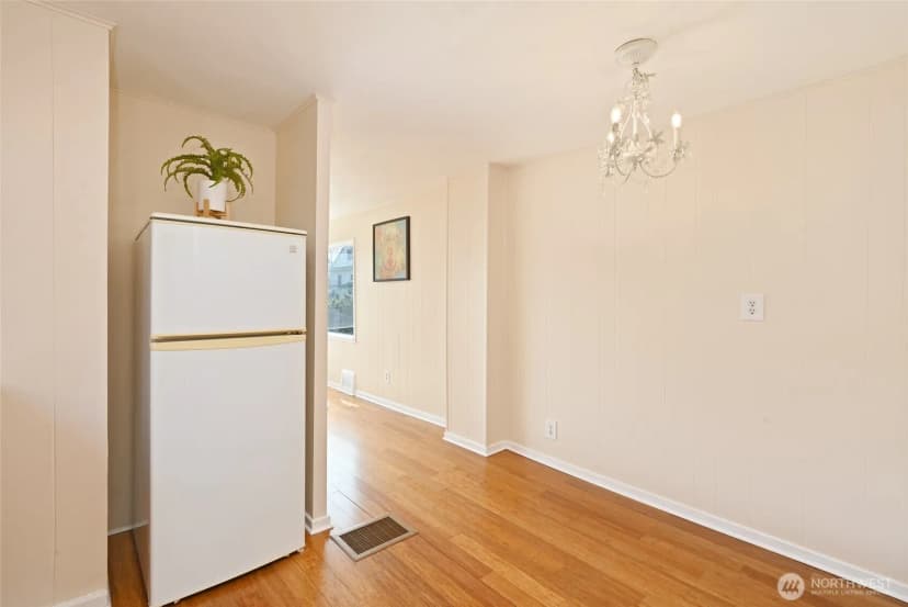 Property photo for 1908 Ne 65th Street, Seattle photo 17