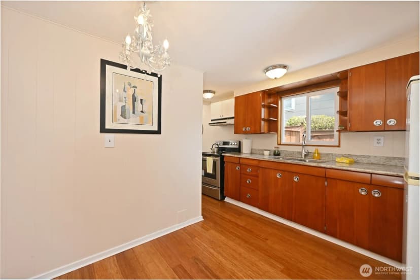 Property photo for 1908 Ne 65th Street, Seattle photo 13