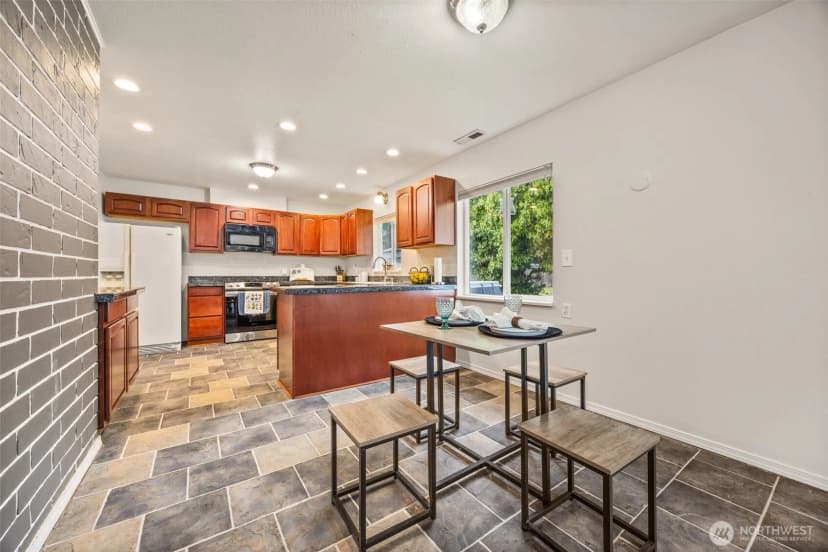 Property photo for 9601 128th Avenue Nw, Gig Harbor photo 10