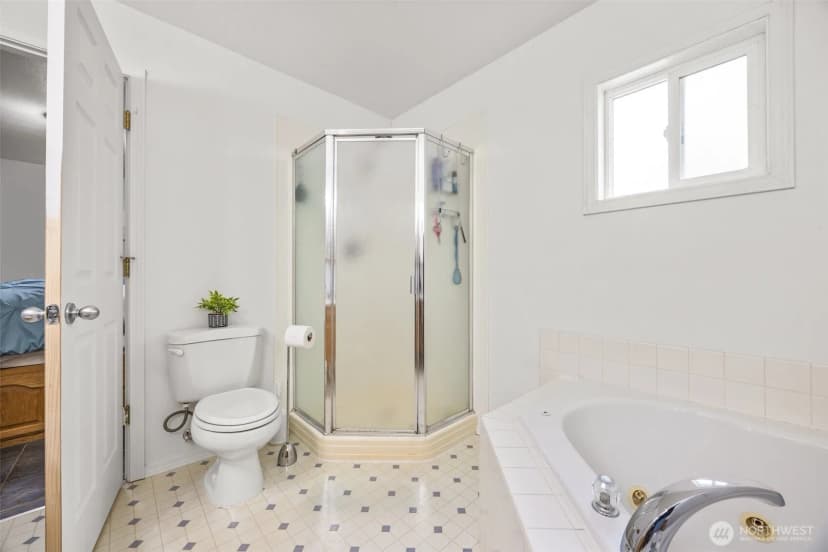 Property photo for 9601 128th Avenue Nw, Gig Harbor photo 16