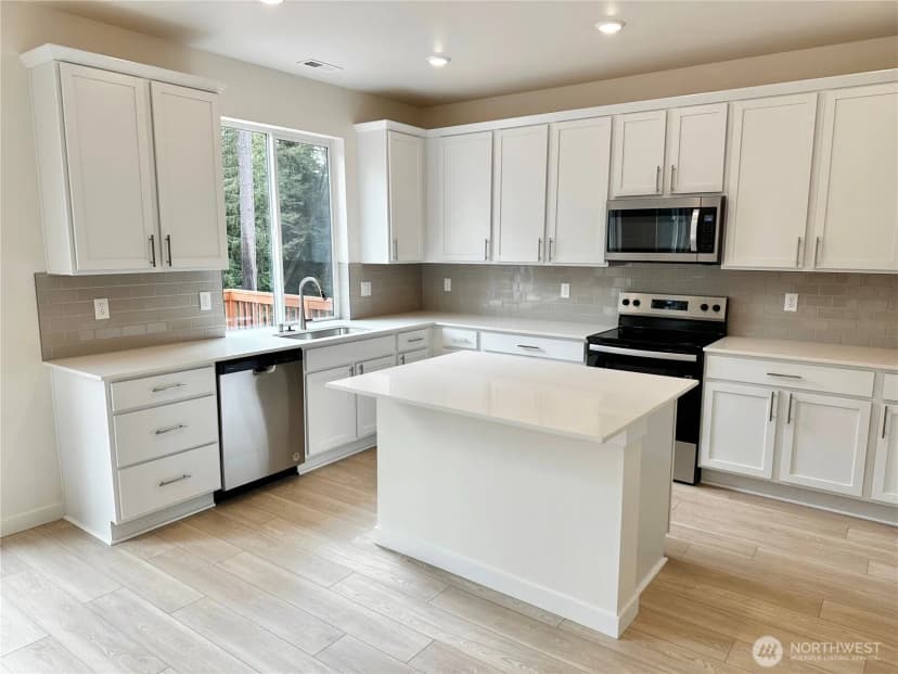 Property photo for 13514 187th Street E #28, Puyallup photo 4