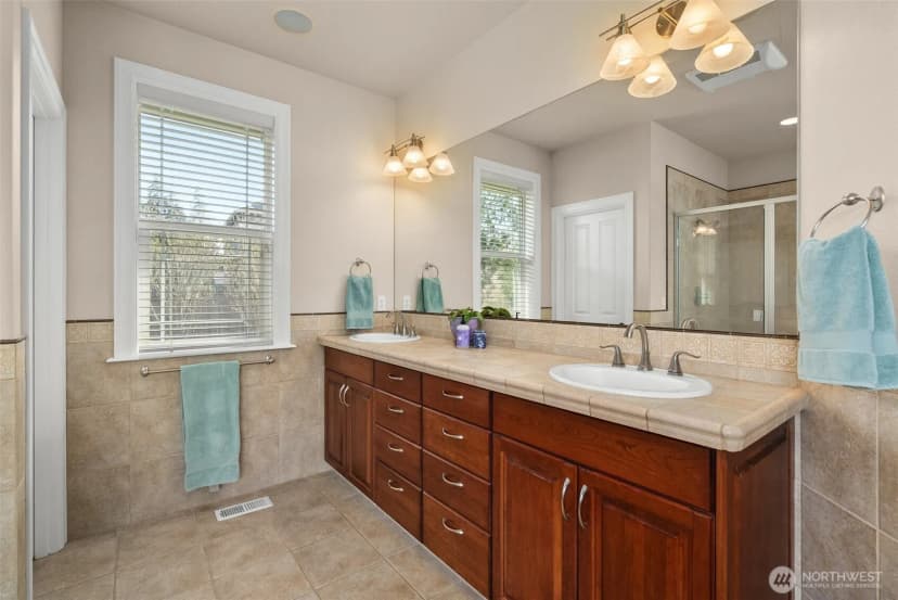 Property photo for 7637 Countrywood Drive Se, Olympia photo 17