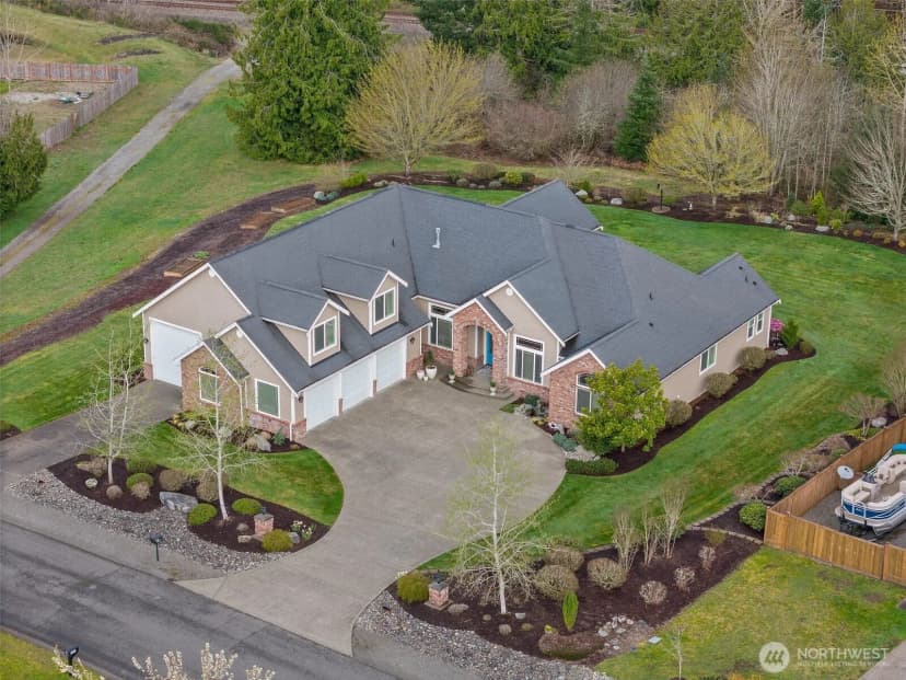 Property photo for 7637 Countrywood Drive Se, Olympia photo 2