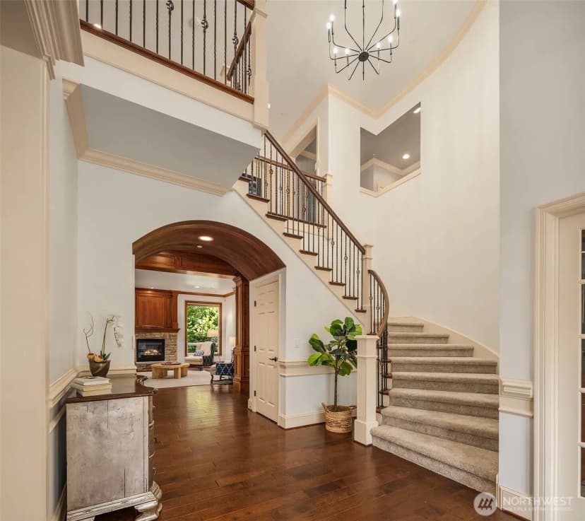 Property photo for 20920 Se 8th Place, Sammamish photo 18