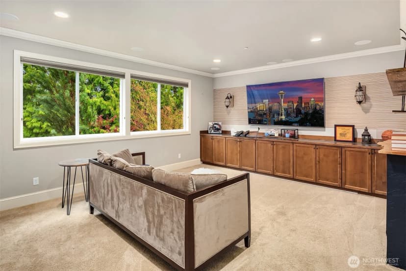 Property photo for 20920 Se 8th Place, Sammamish photo 19