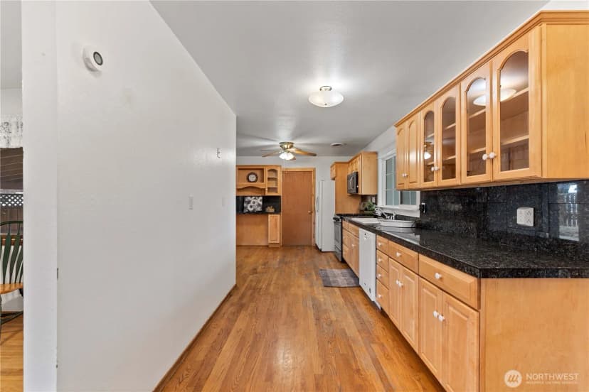 Property photo for 312 N Perry Avenue, East Wenatchee photo 13