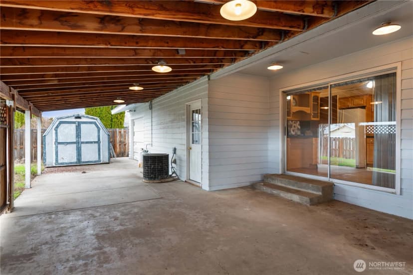 Property photo for 312 N Perry Avenue, East Wenatchee photo 19