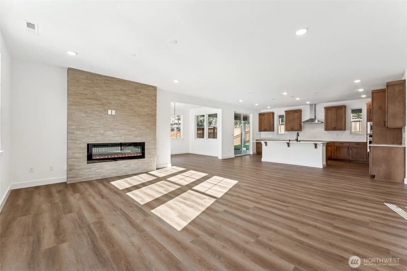 Property photo for 15814 210th Avenue E #310, Bonney Lake photo 9