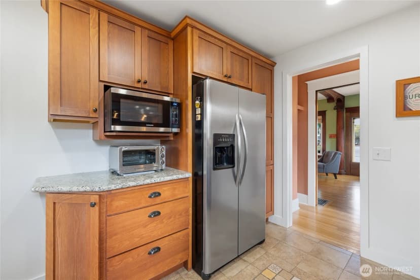 Property photo for 814 E Wright Ave, Tacoma photo 17