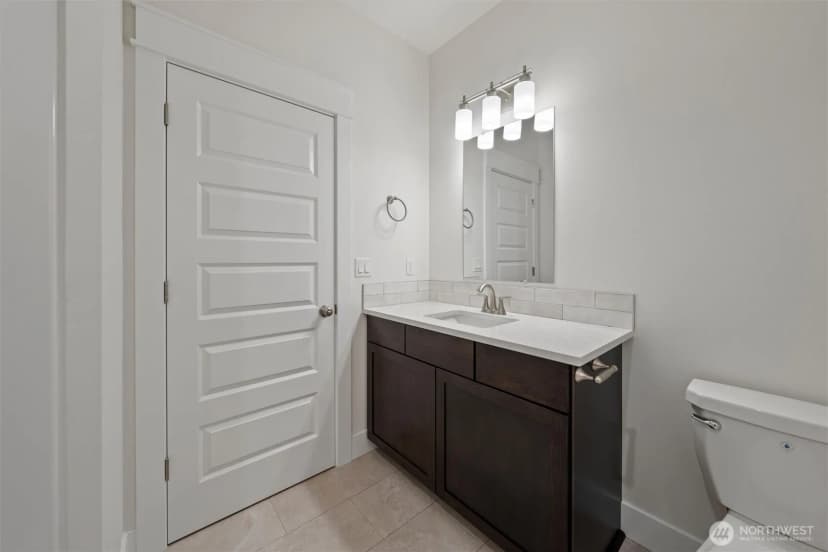 Property photo for 710 O Street Ne, Quincy photo 21