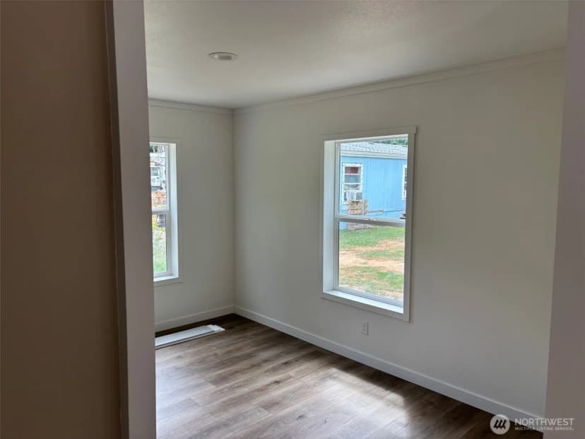 Property photo for 131 E Kingston Way, Shelton photo 21