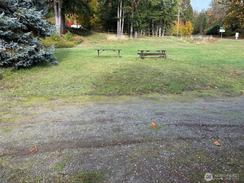 Property photo for 131 E Kingston Way, Shelton photo 28