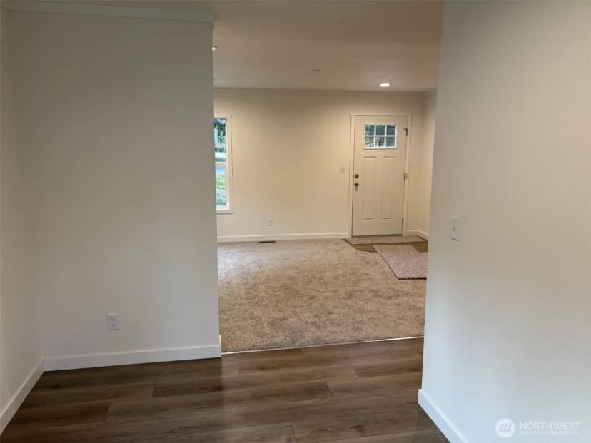 Property photo for 131 E Kingston Way, Shelton photo 23
