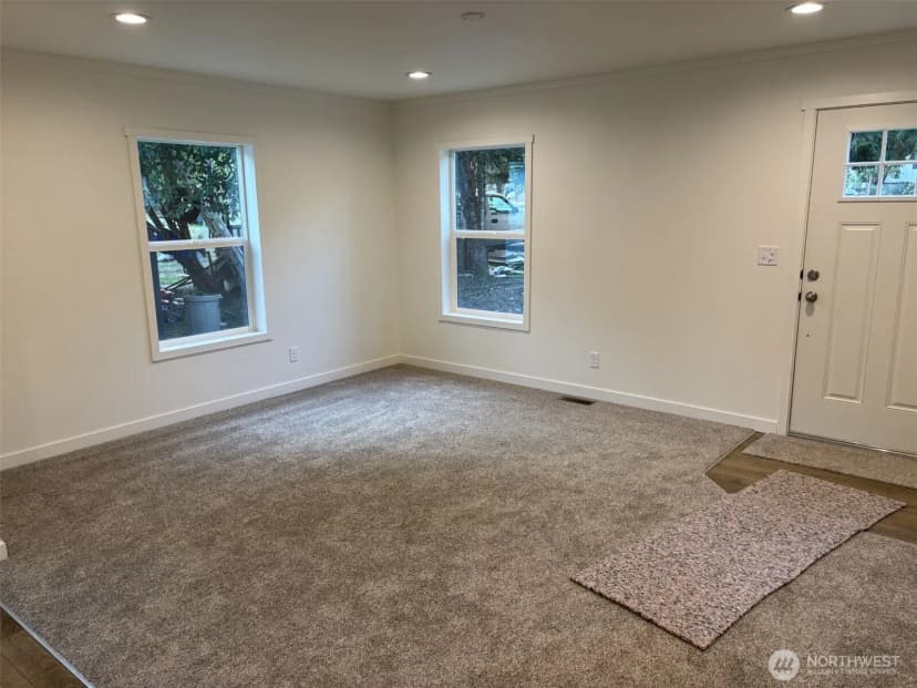 Property photo for 131 E Kingston Way, Shelton photo 24