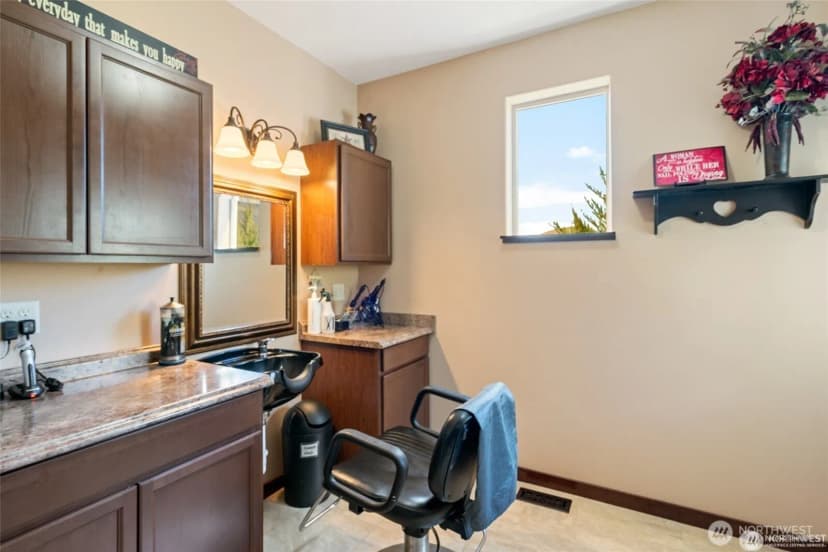 Property photo for 44 Sageland Road, East Wenatchee photo 23