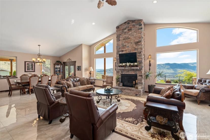 Property photo for 44 Sageland Road, East Wenatchee photo 8