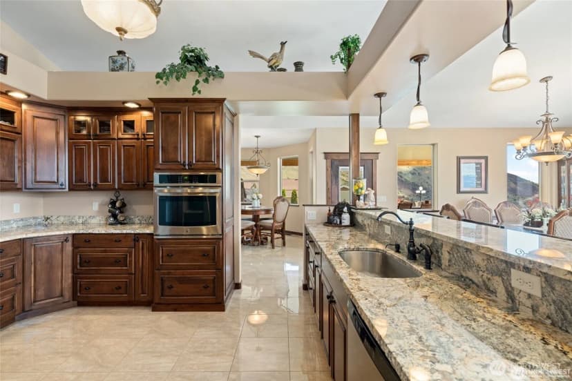 Property photo for 44 Sageland Road, East Wenatchee photo 16