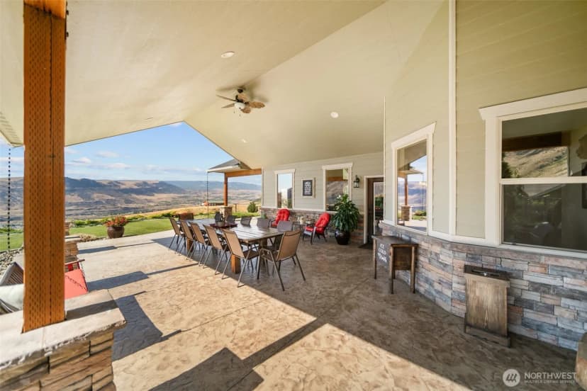 Property photo for 44 Sageland Road, East Wenatchee photo 30