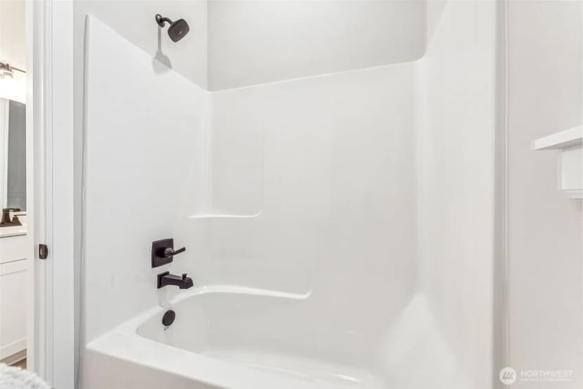 Property photo for 5931 Thornhill Avenue Sw #292, Port Orchard photo 6