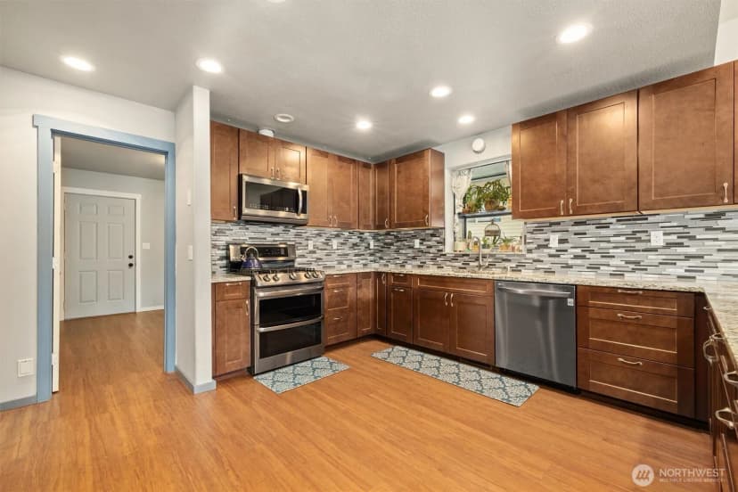 Property photo for 23216 Gemmer Road, Snohomish photo 9