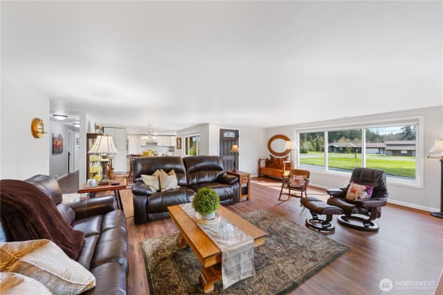Property photo for 802 Haddon Road, Anacortes photo 3