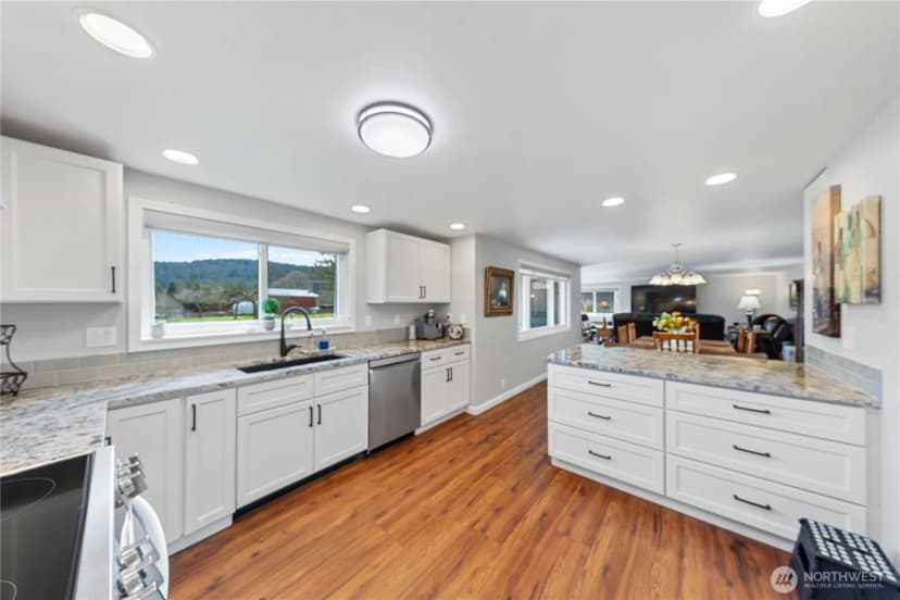 Property photo for 802 Haddon Road, Anacortes photo 13