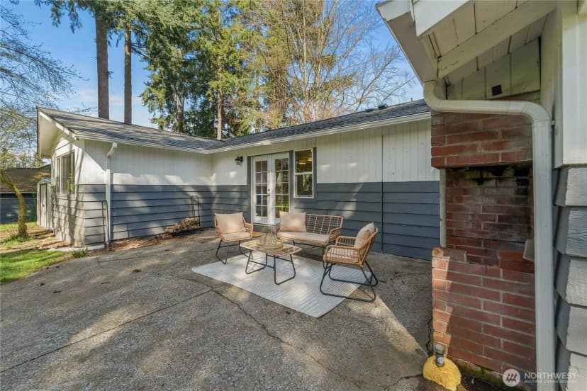 Property photo for 14207 6th Avenue S, Burien photo 36