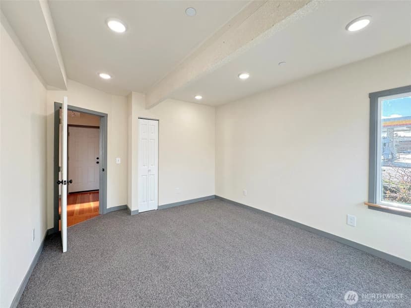 Property photo for 1017 E Front Street, Port Angeles photo 18