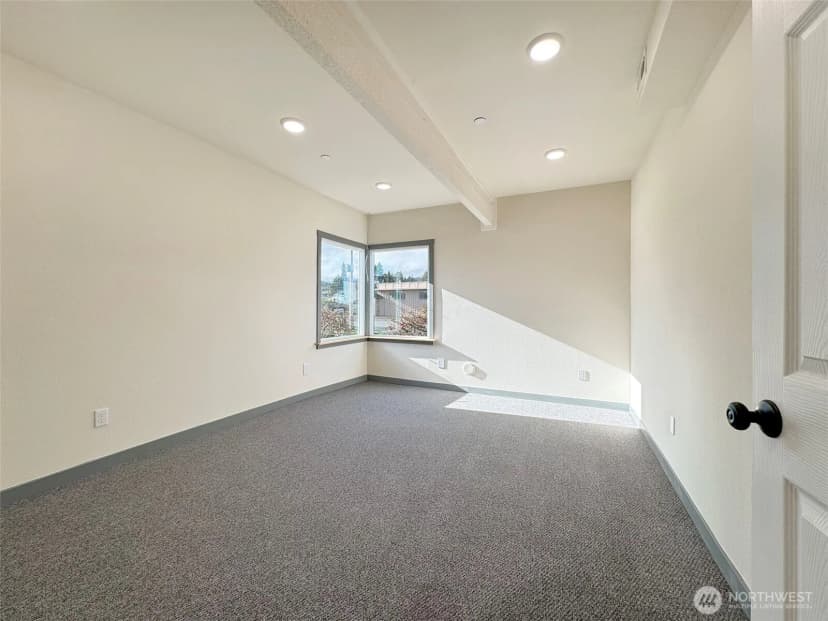 Property photo for 1017 E Front Street, Port Angeles photo 17